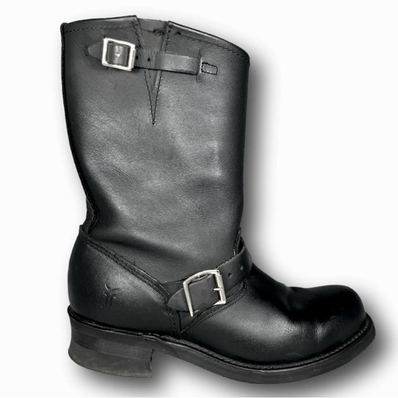 Frye Shoes - Sz 9.5 Frye engineer mid-calf black leather boot, womens